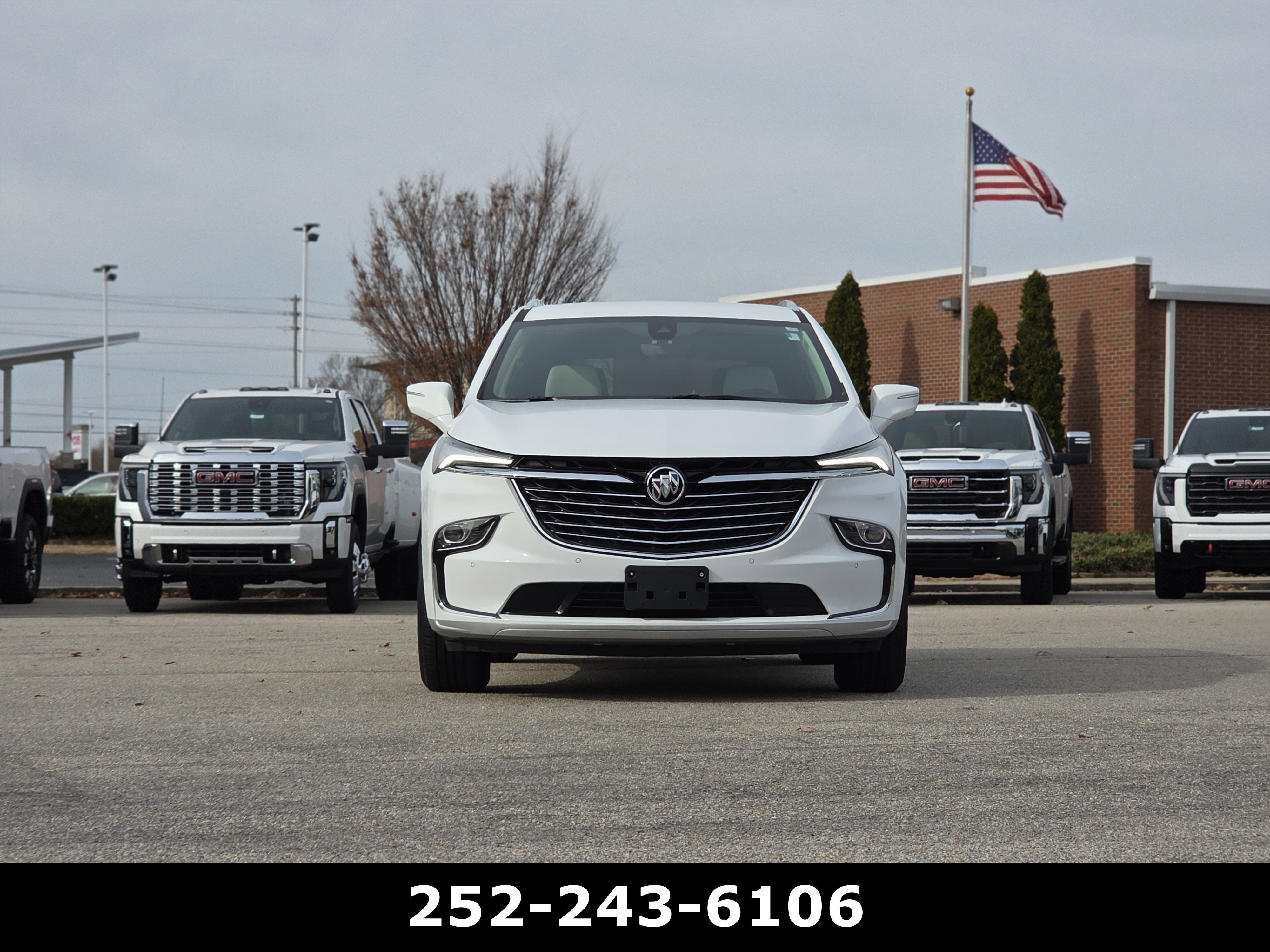 2023 Buick Enclave Essence