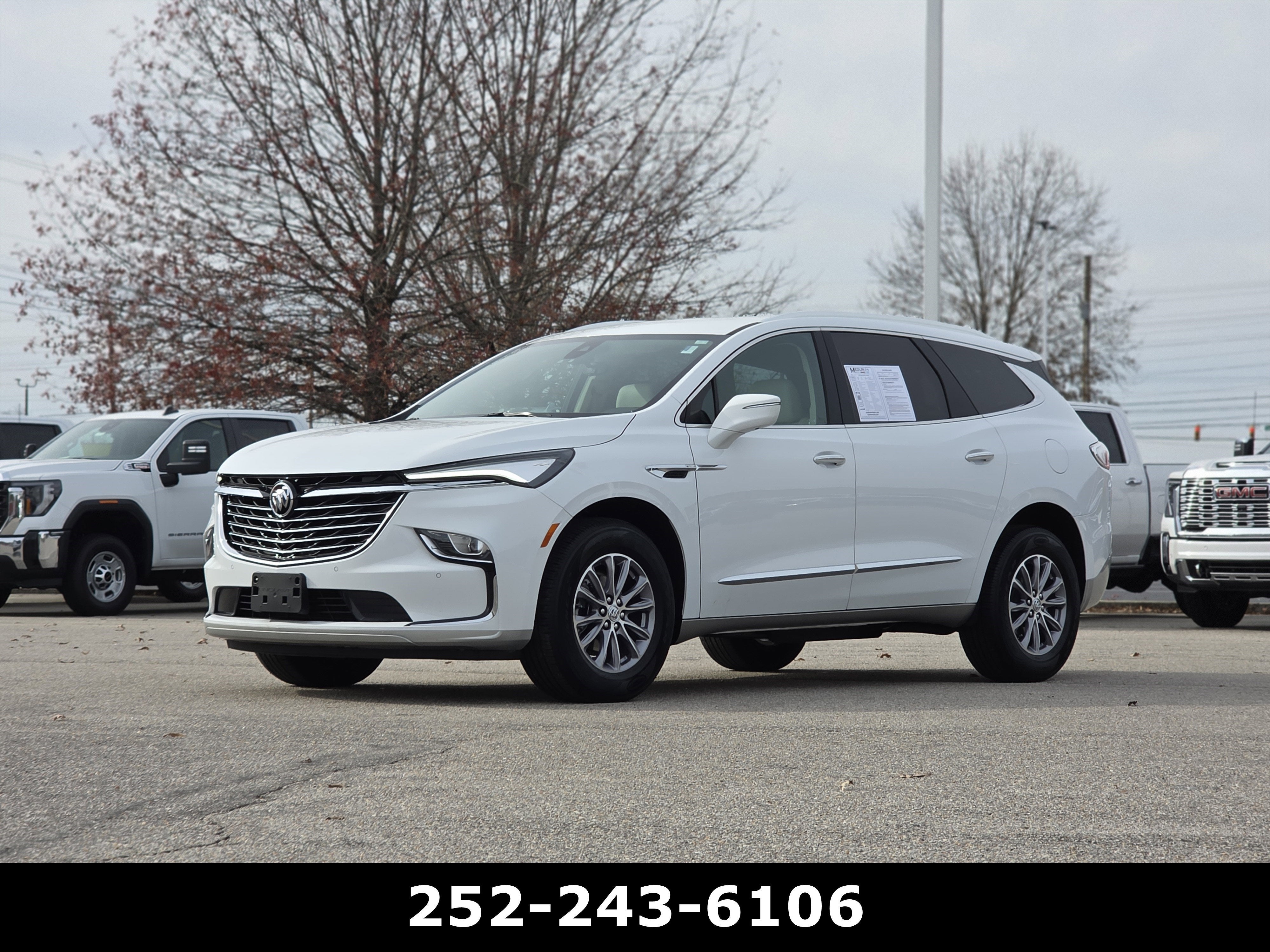2023 Buick Enclave Essence