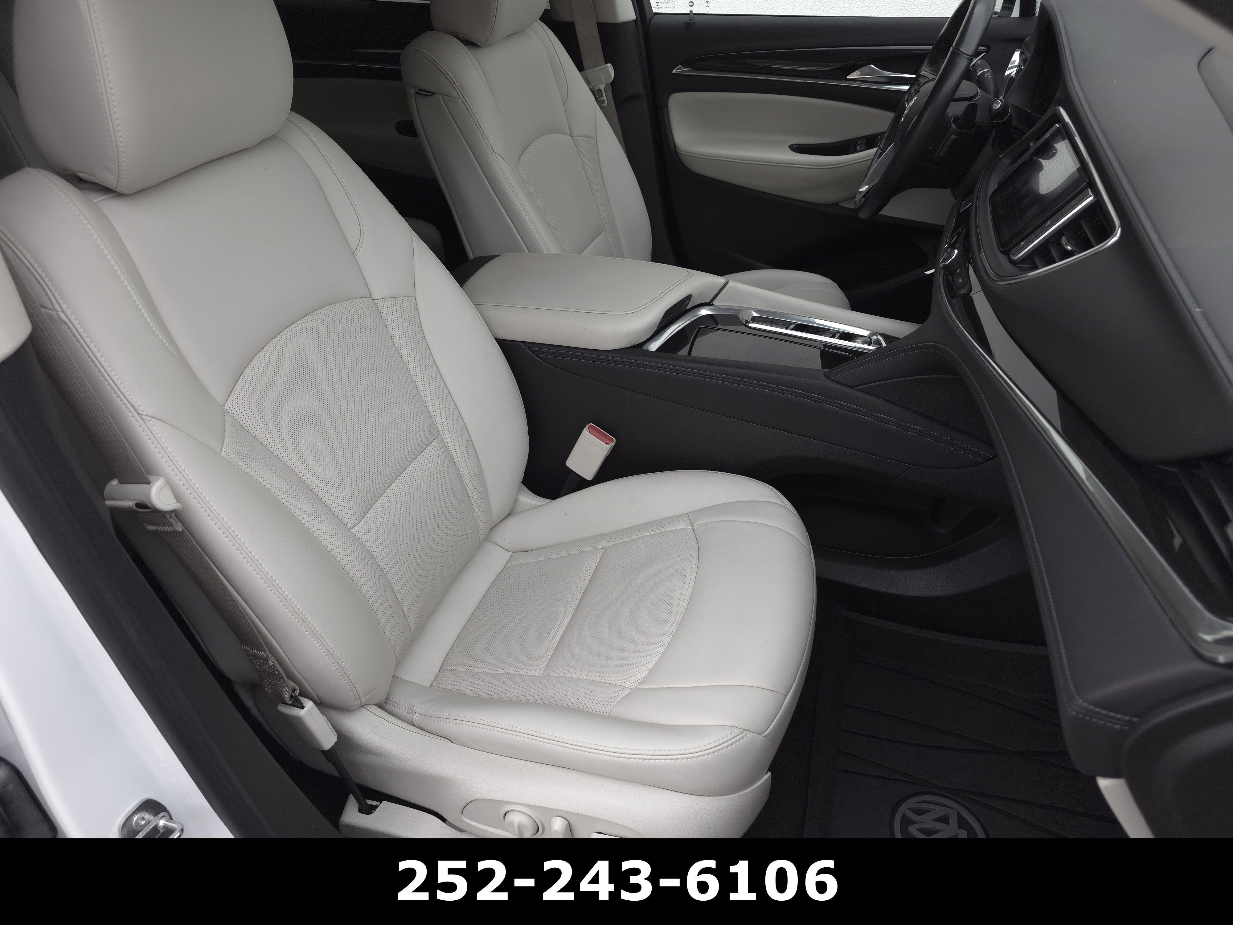 2023 Buick Enclave Essence