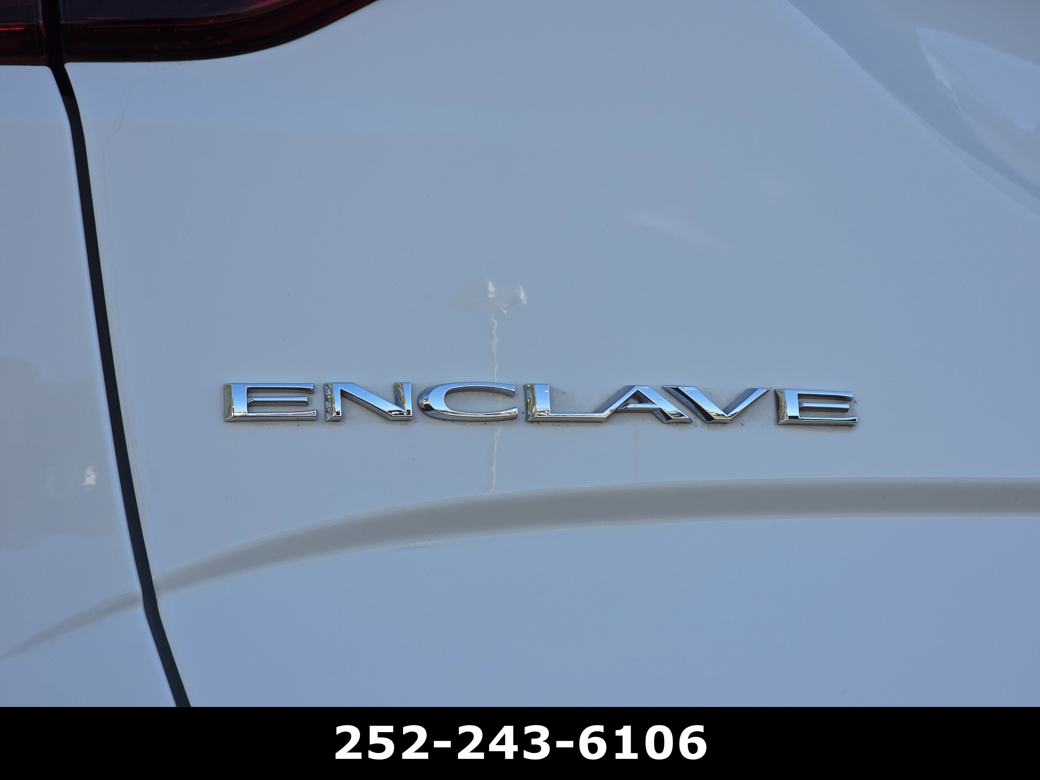2023 Buick Enclave Essence