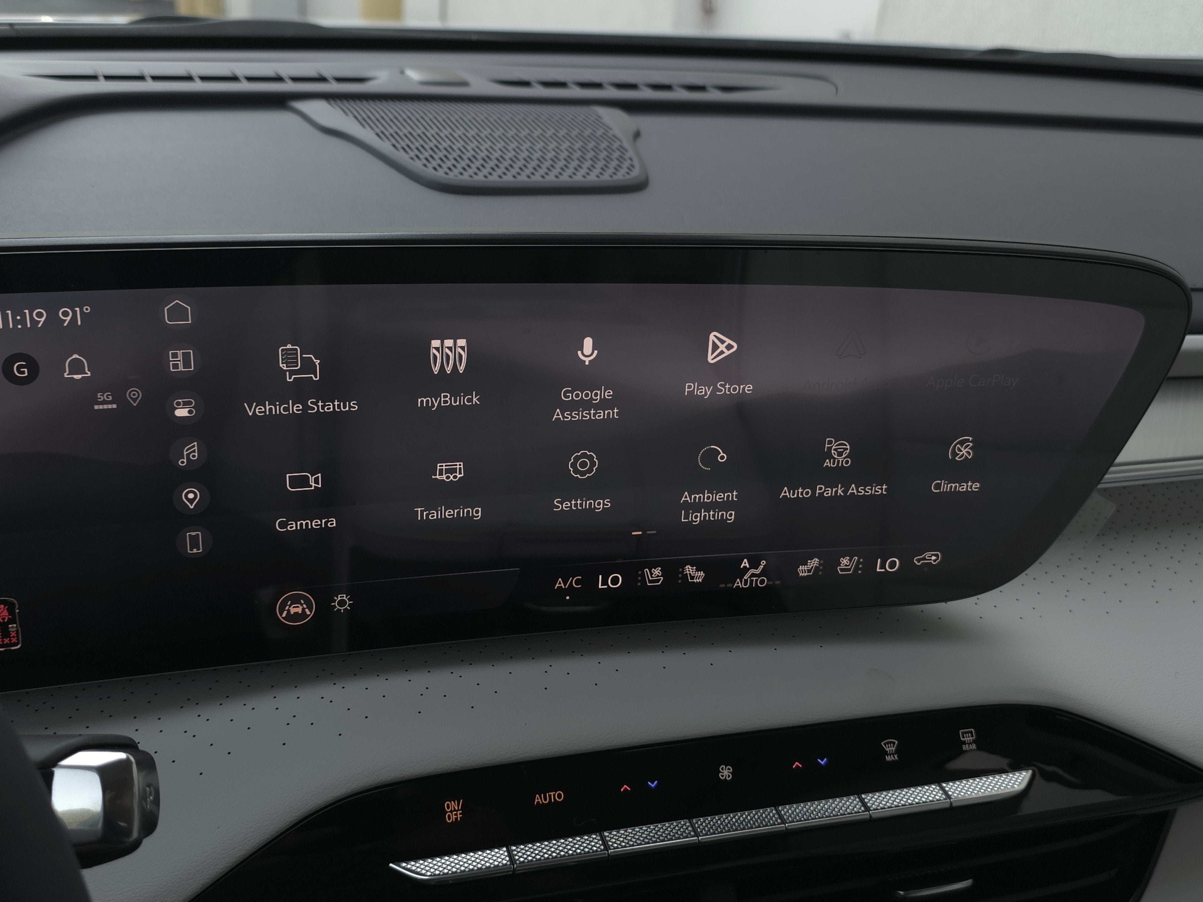 2027 Buick Enclave Avenir