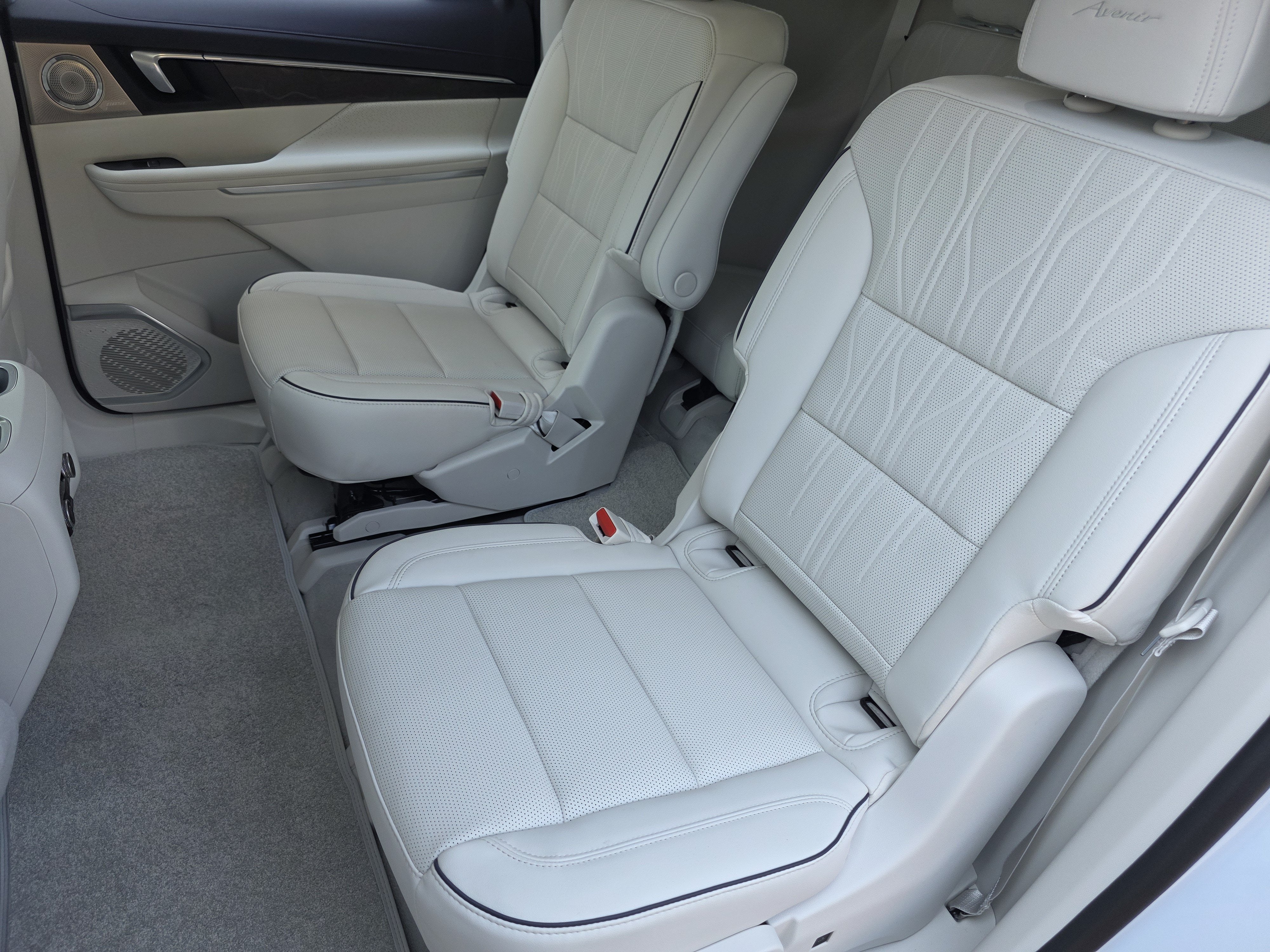 2027 Buick Enclave Avenir