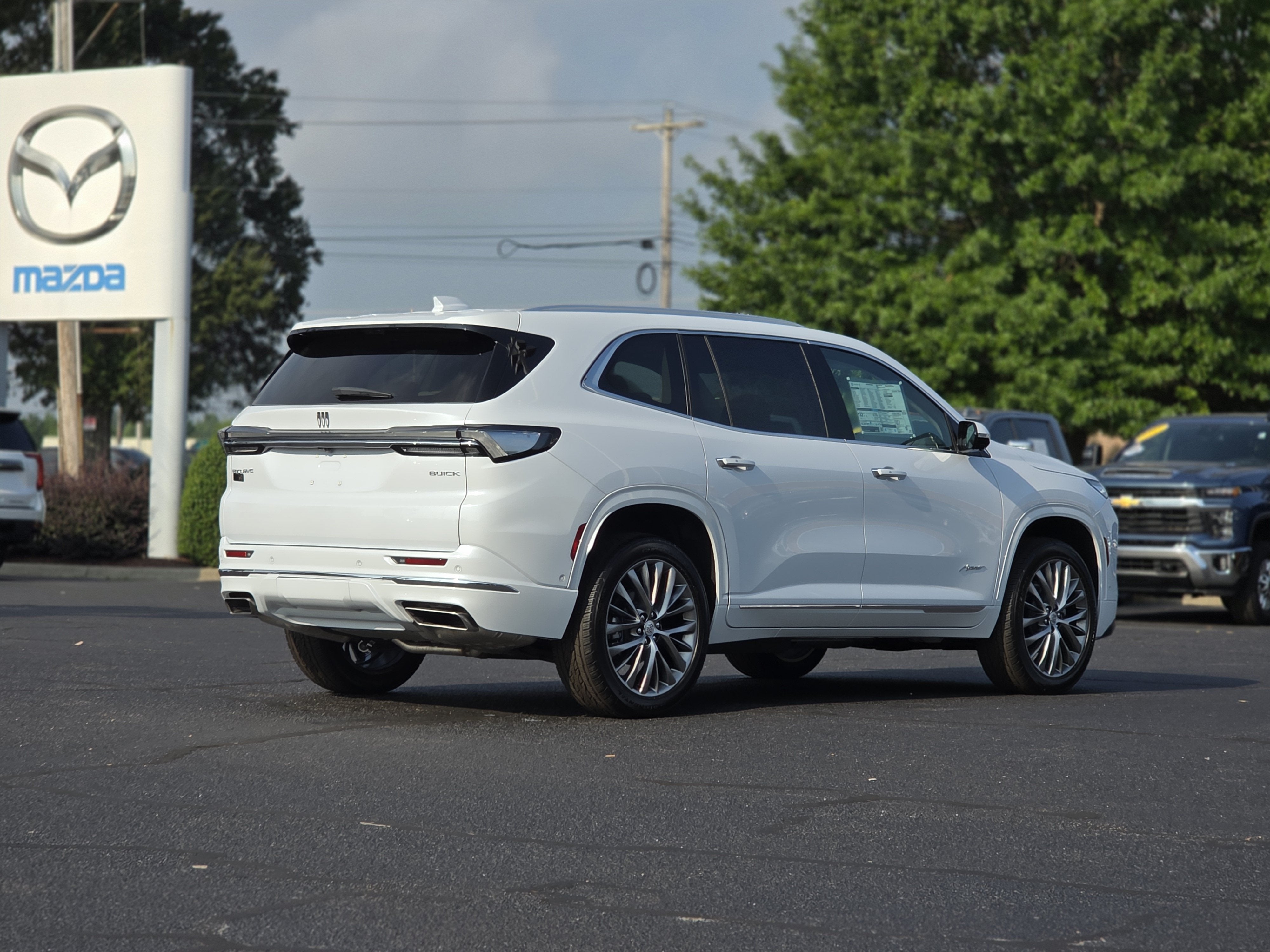 2026 Buick Enclave Avenir