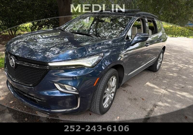 2023 Buick Enclave Premium