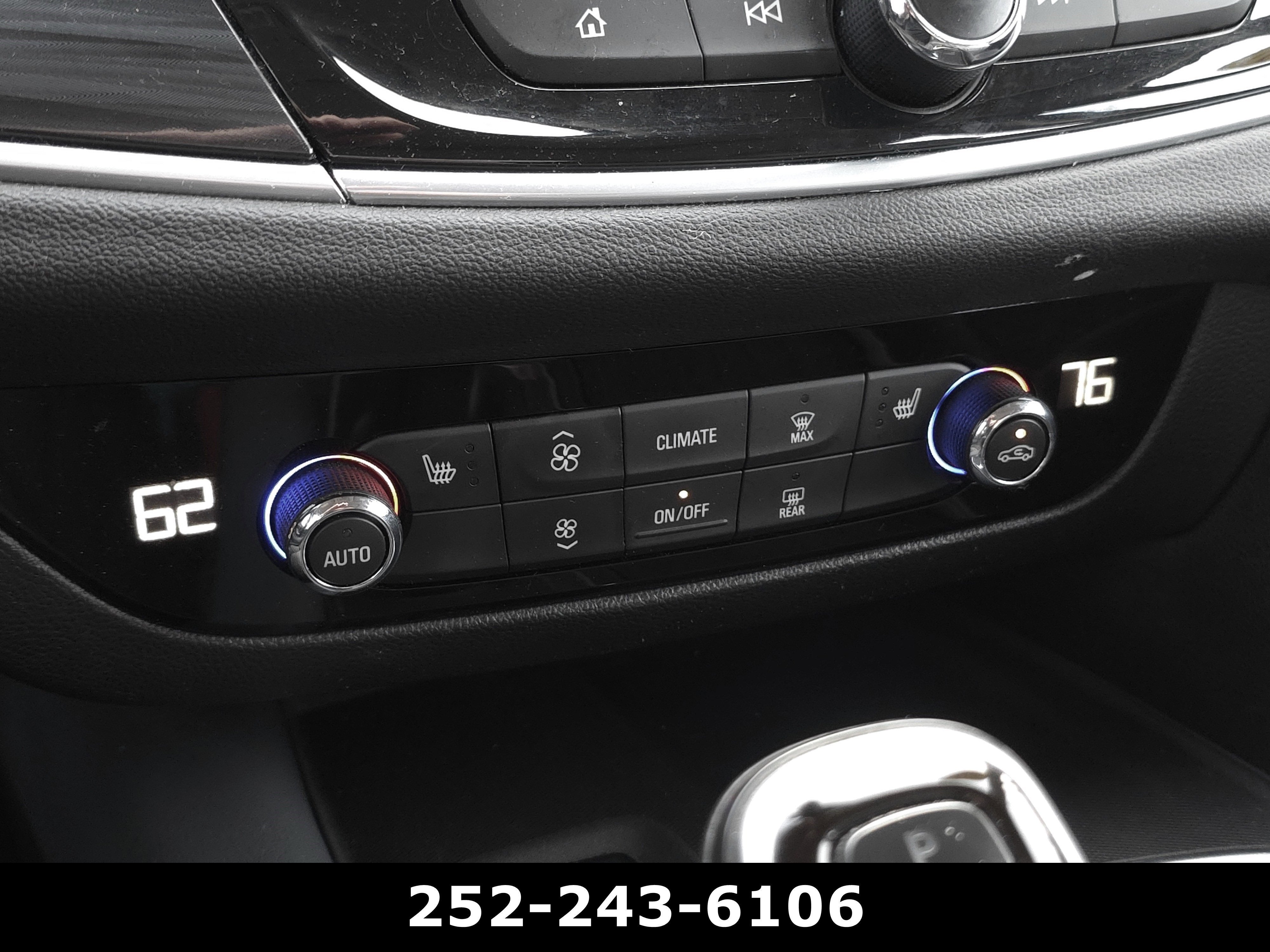 2021 Buick Enclave Essence