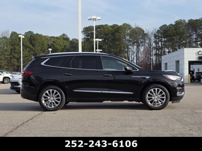 2021 Buick Enclave Essence