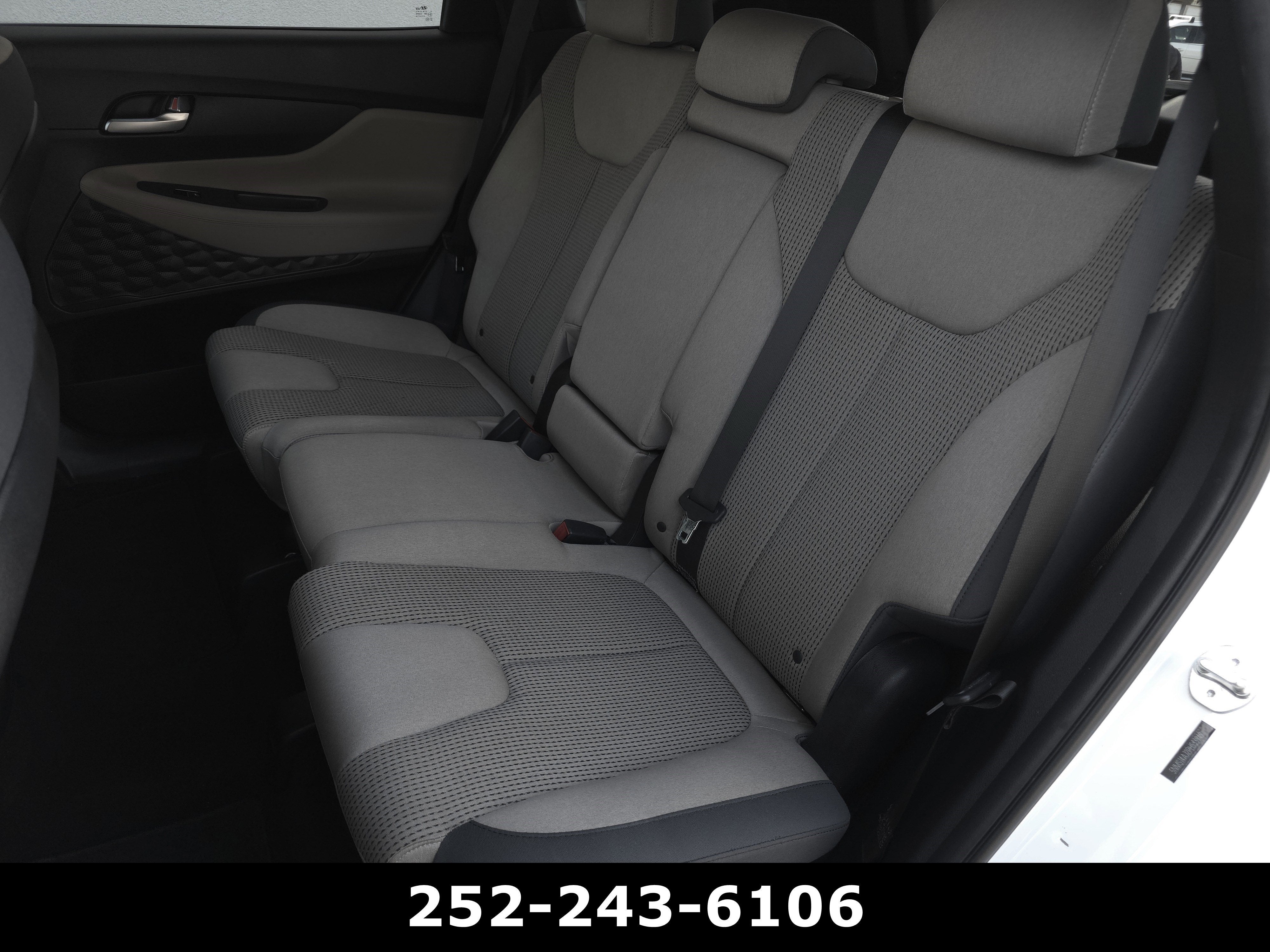 2023 Hyundai Santa Fe SE