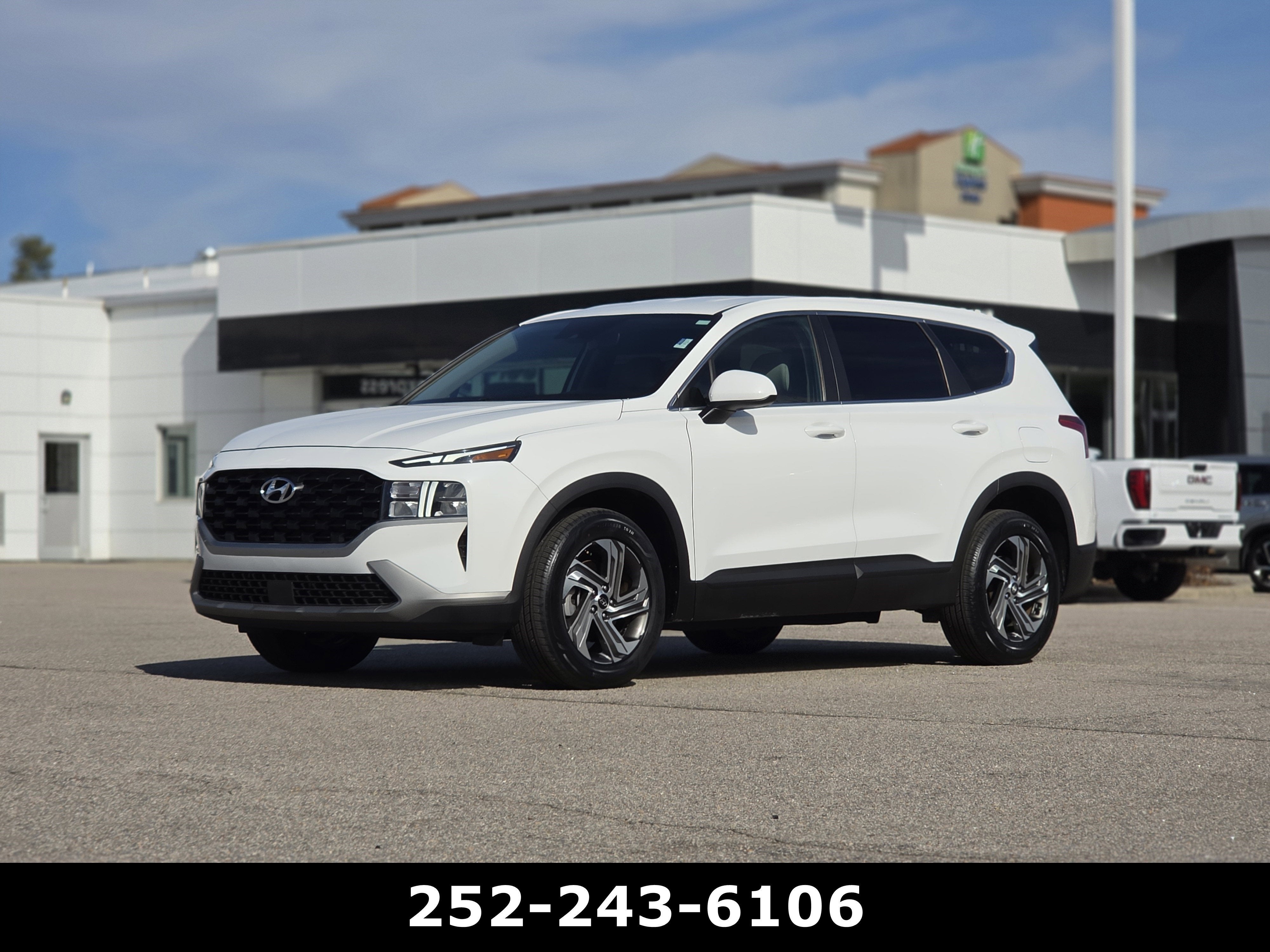 2023 Hyundai Santa Fe SE