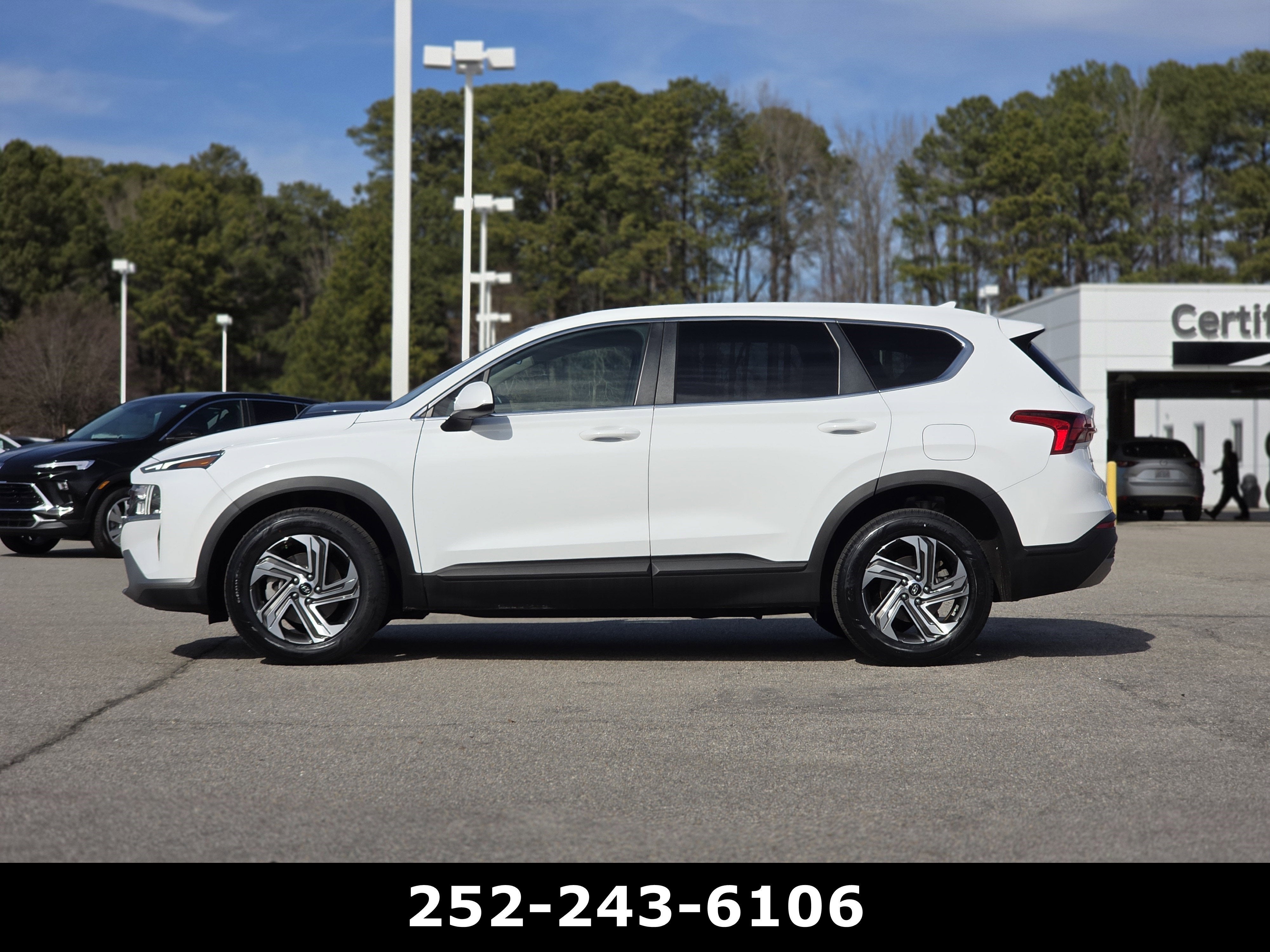 2023 Hyundai Santa Fe SE