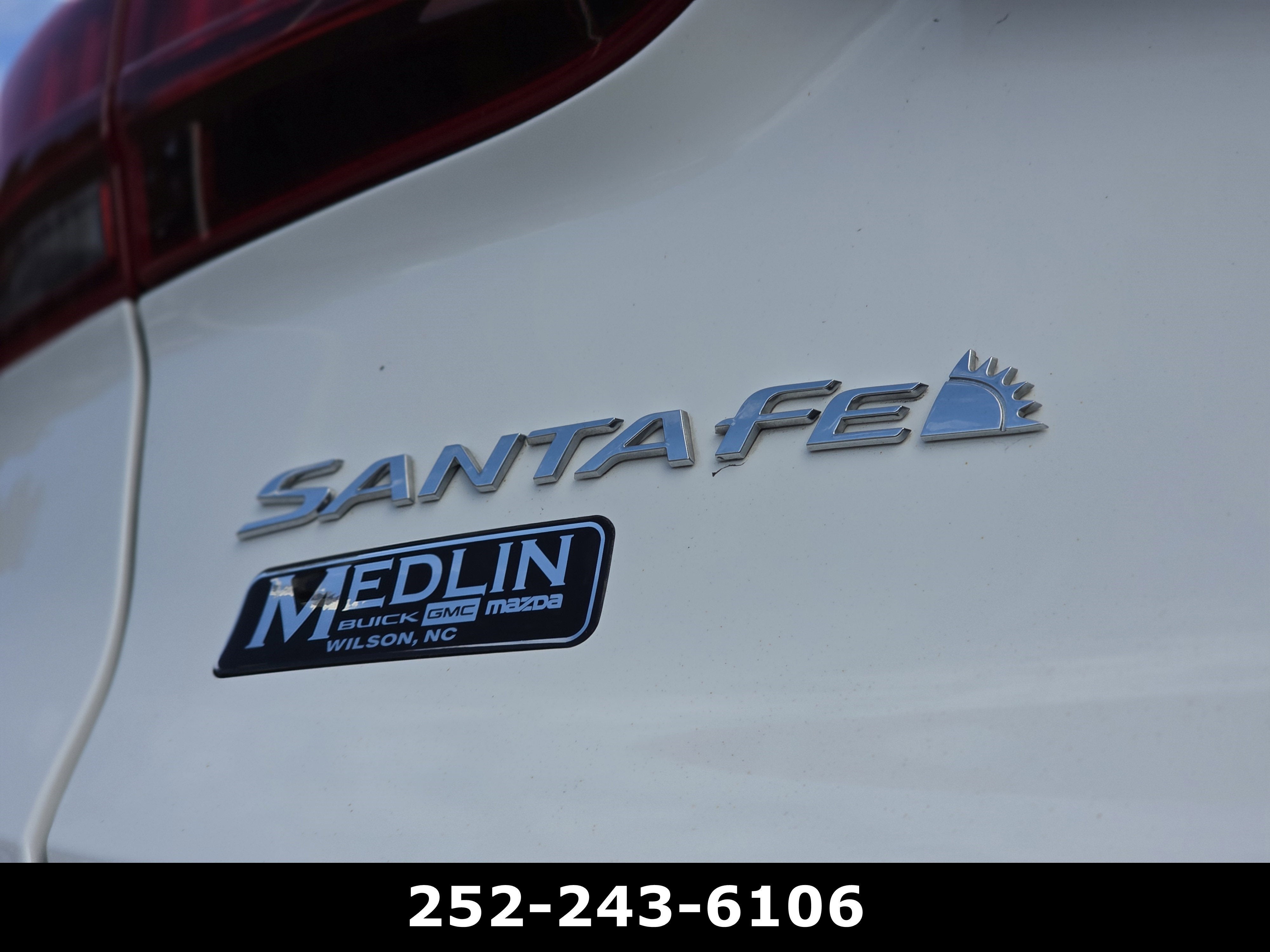 2023 Hyundai Santa Fe SE