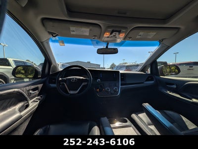 2016 Toyota Sienna SE