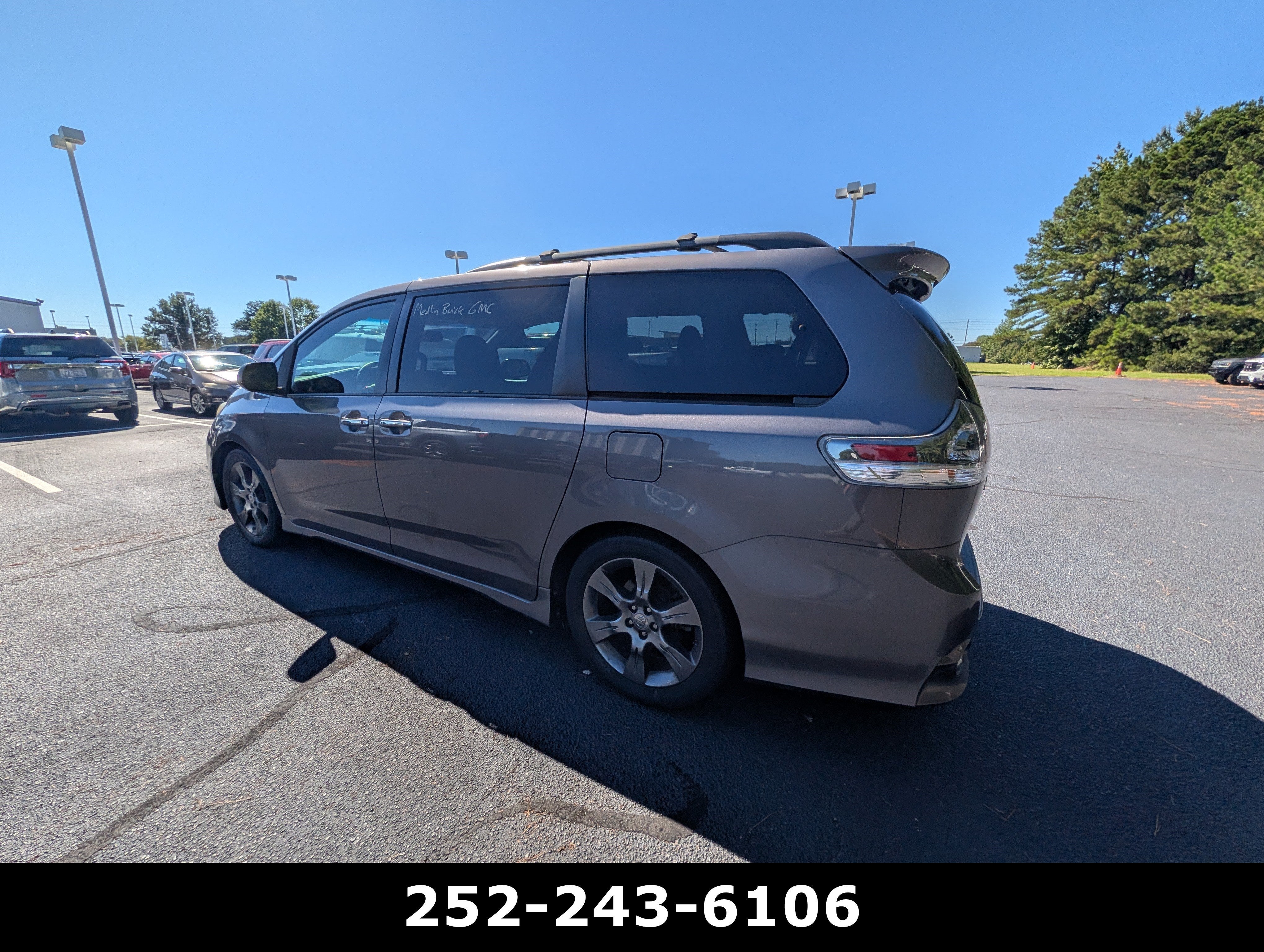 2016 Toyota Sienna SE