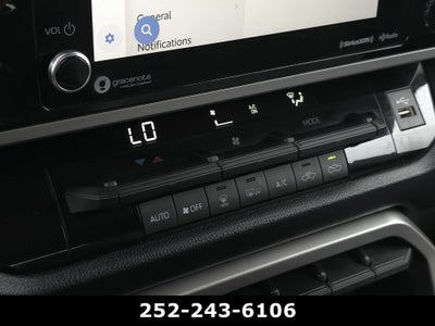 2022 Toyota Tundra 4WD SR5