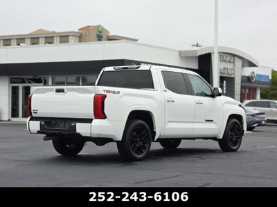 2022 Toyota Tundra 4WD SR5