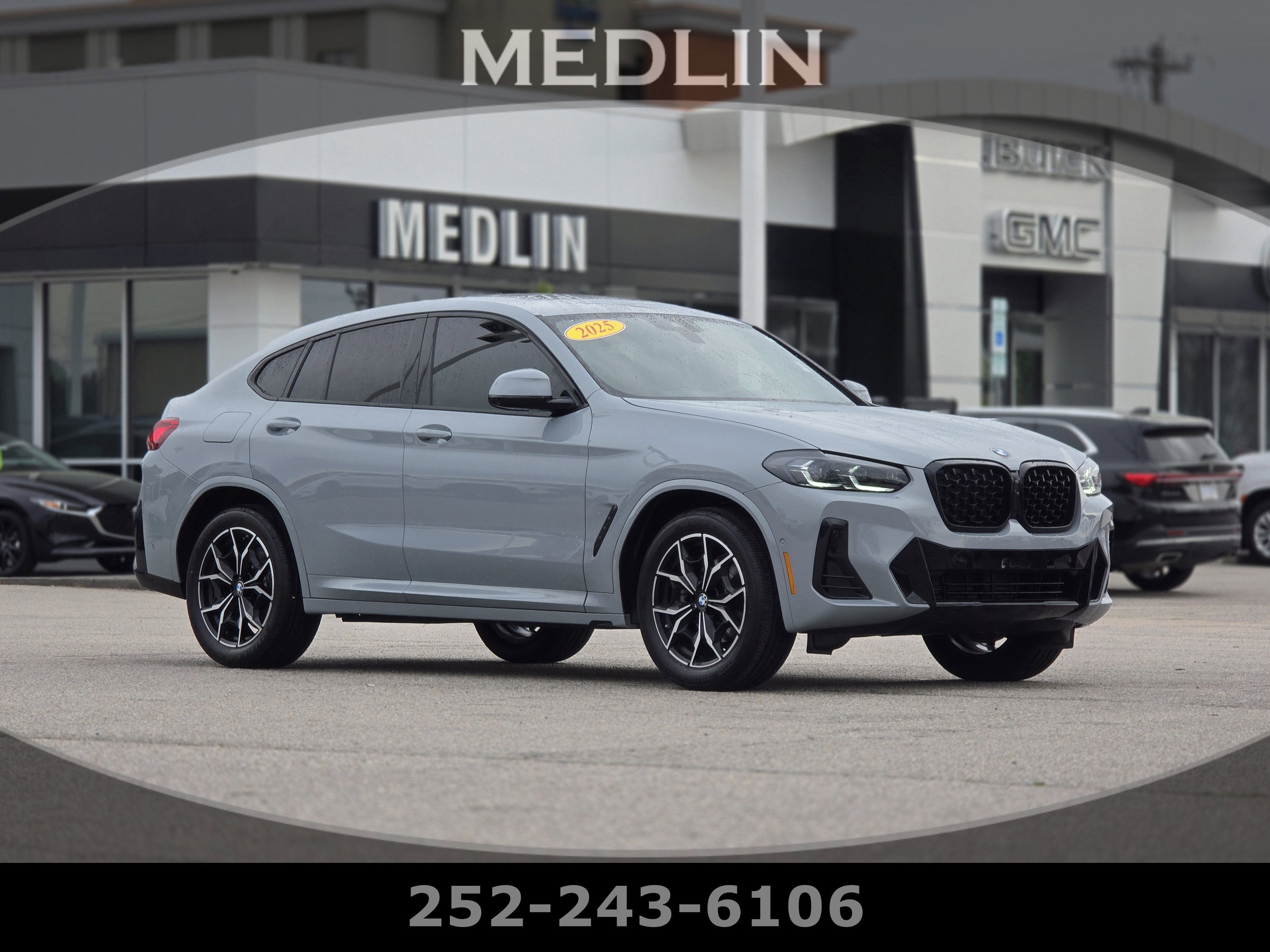 2025 BMW X4 xDrive30i