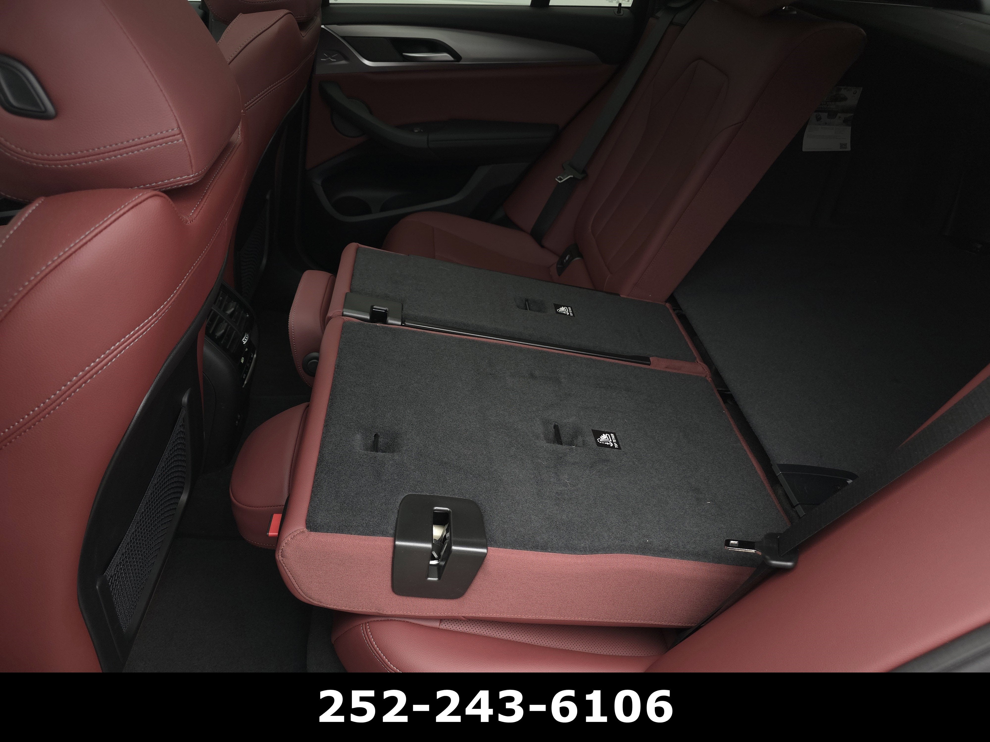 2025 BMW X4 xDrive30i