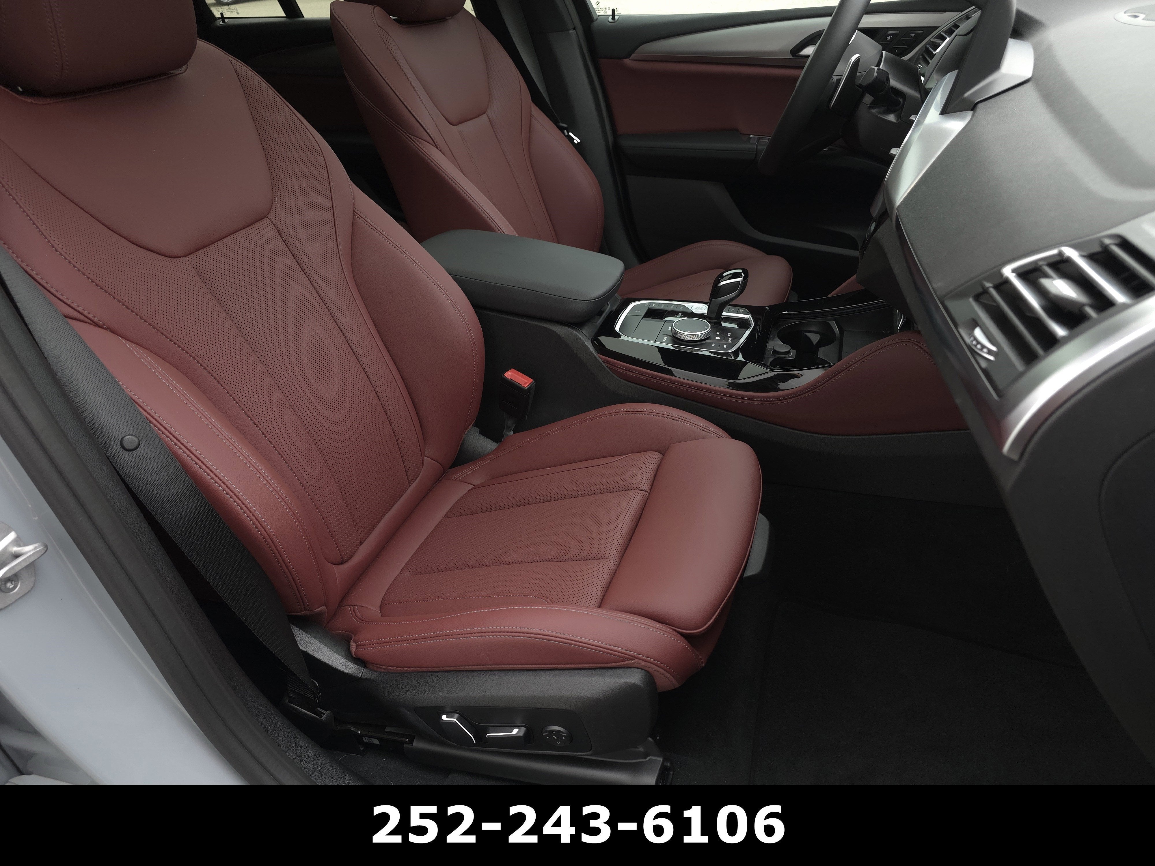 2025 BMW X4 xDrive30i