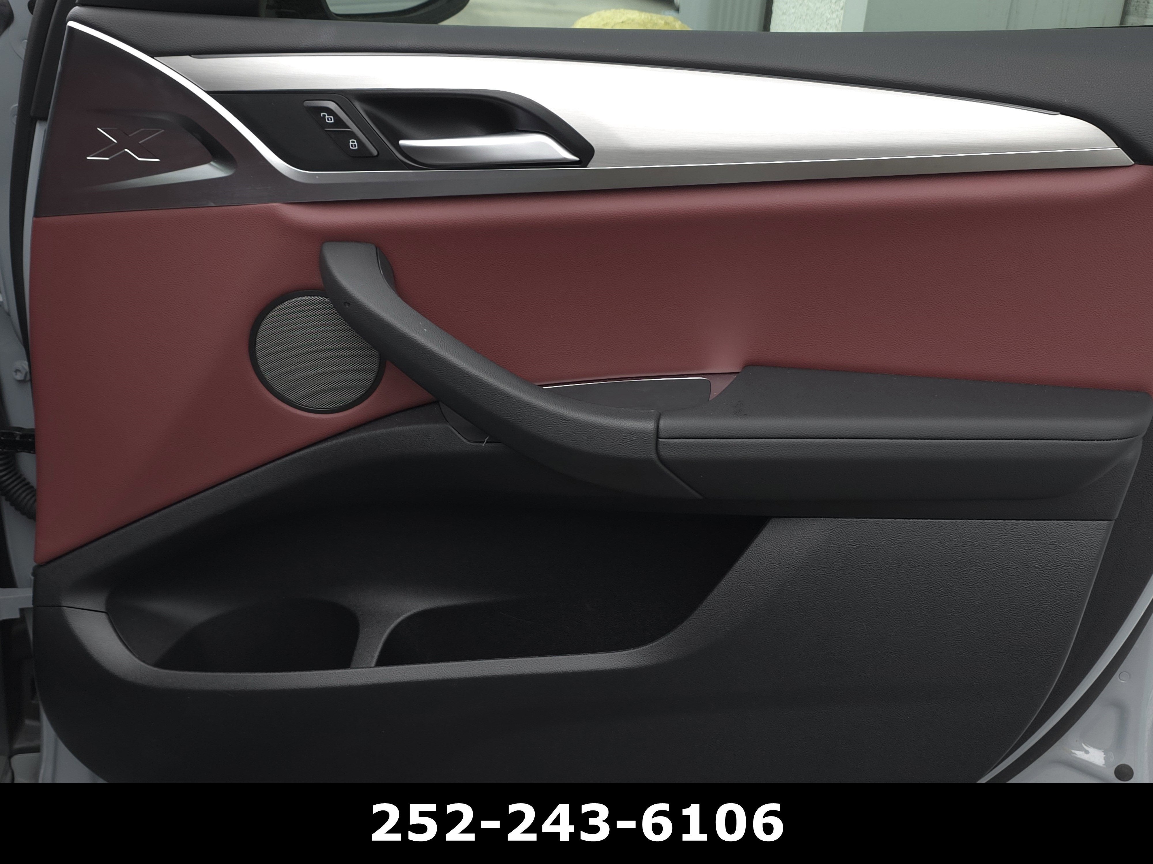 2025 BMW X4 xDrive30i