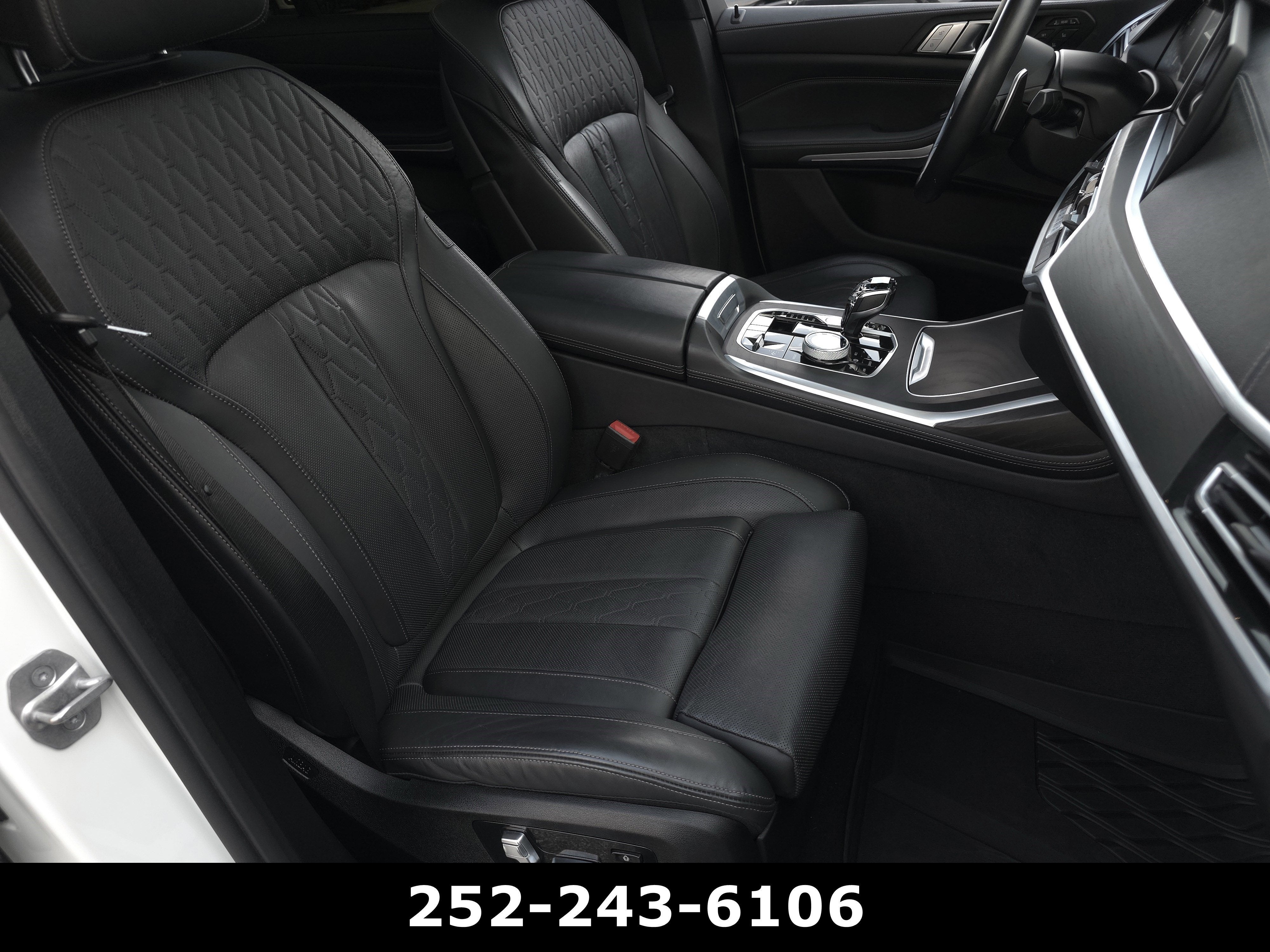 2022 BMW X7 M50i