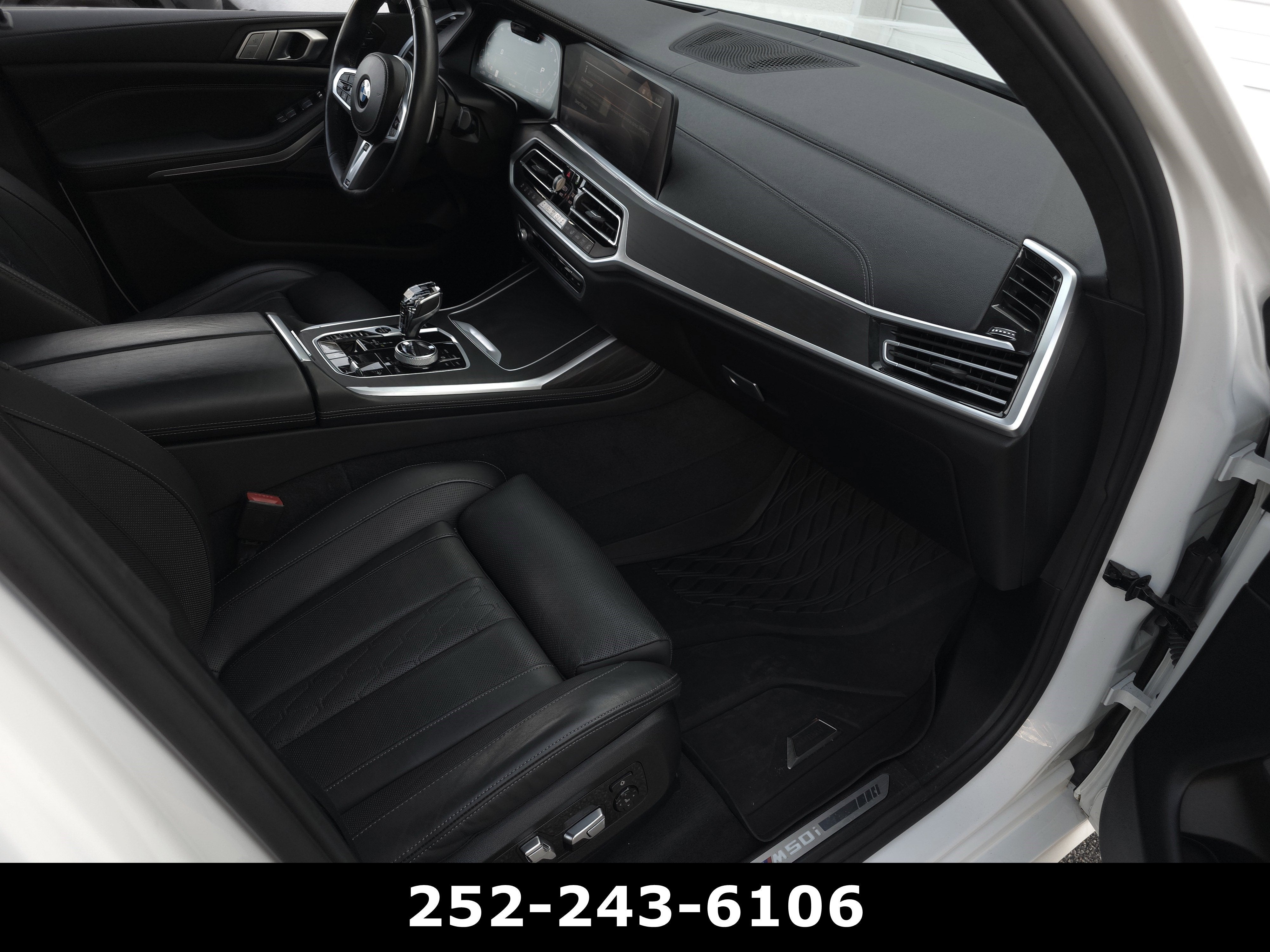 2022 BMW X7 M50i