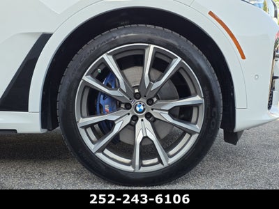 2022 BMW X7 M50i
