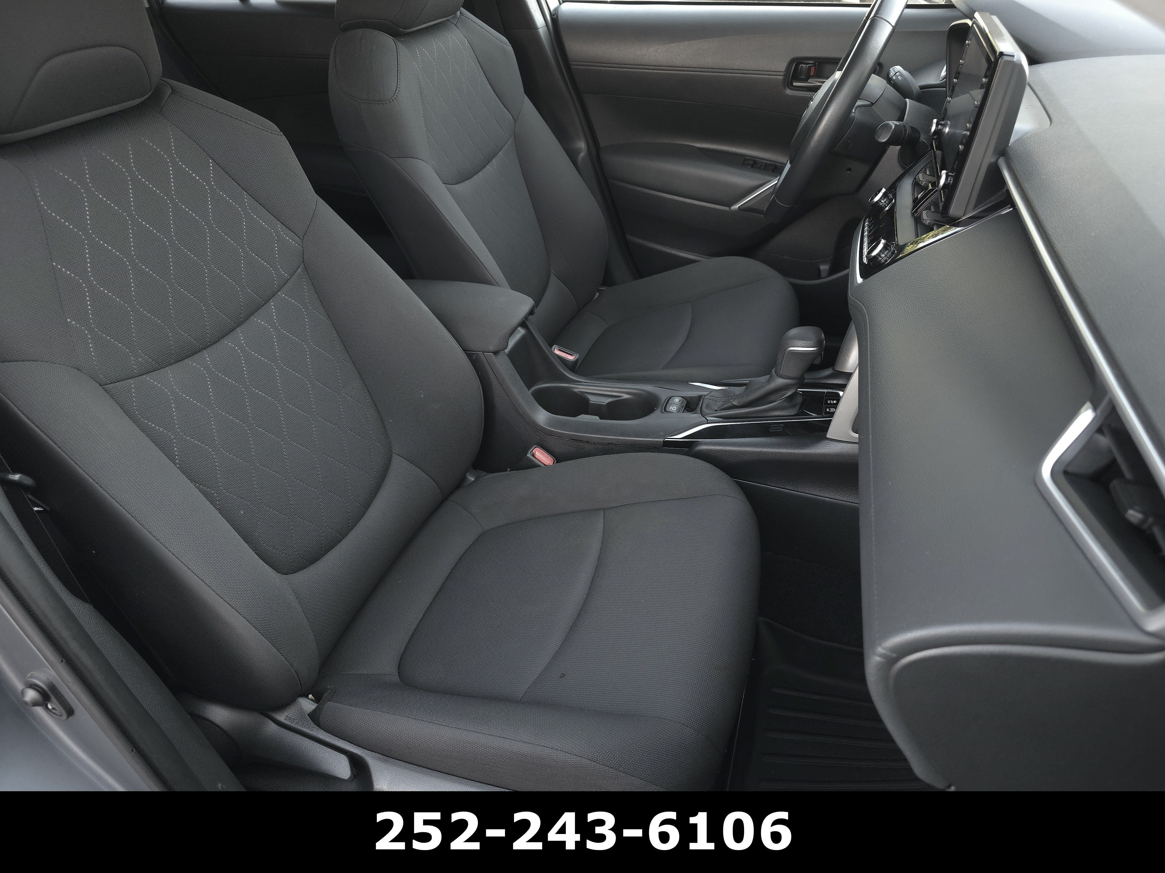 2022 Toyota Corolla Cross LE
