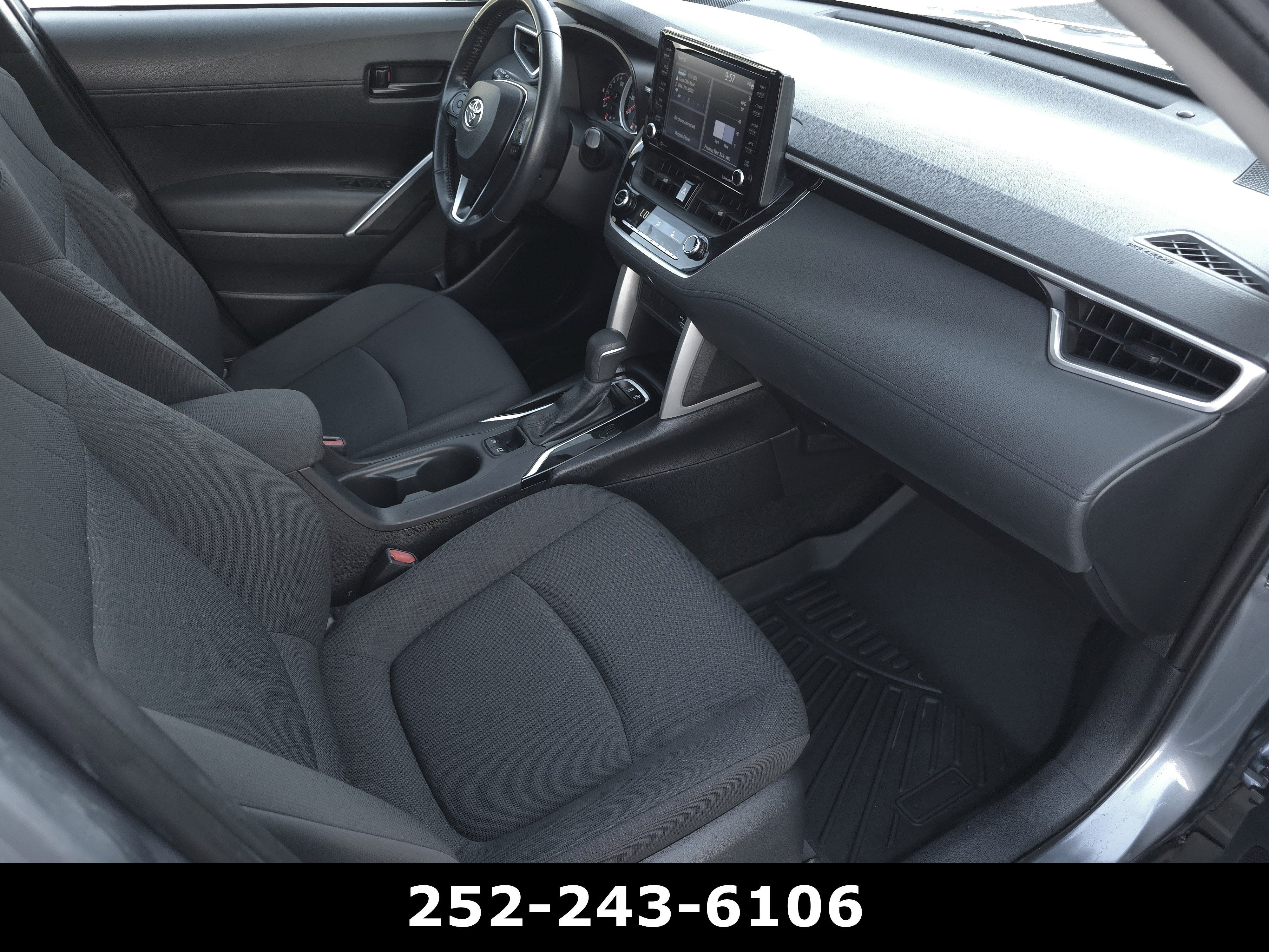 2022 Toyota Corolla Cross LE