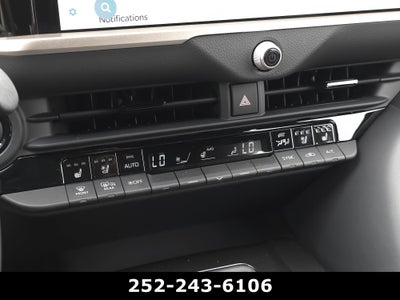 2025 Toyota Crown Signia XLE