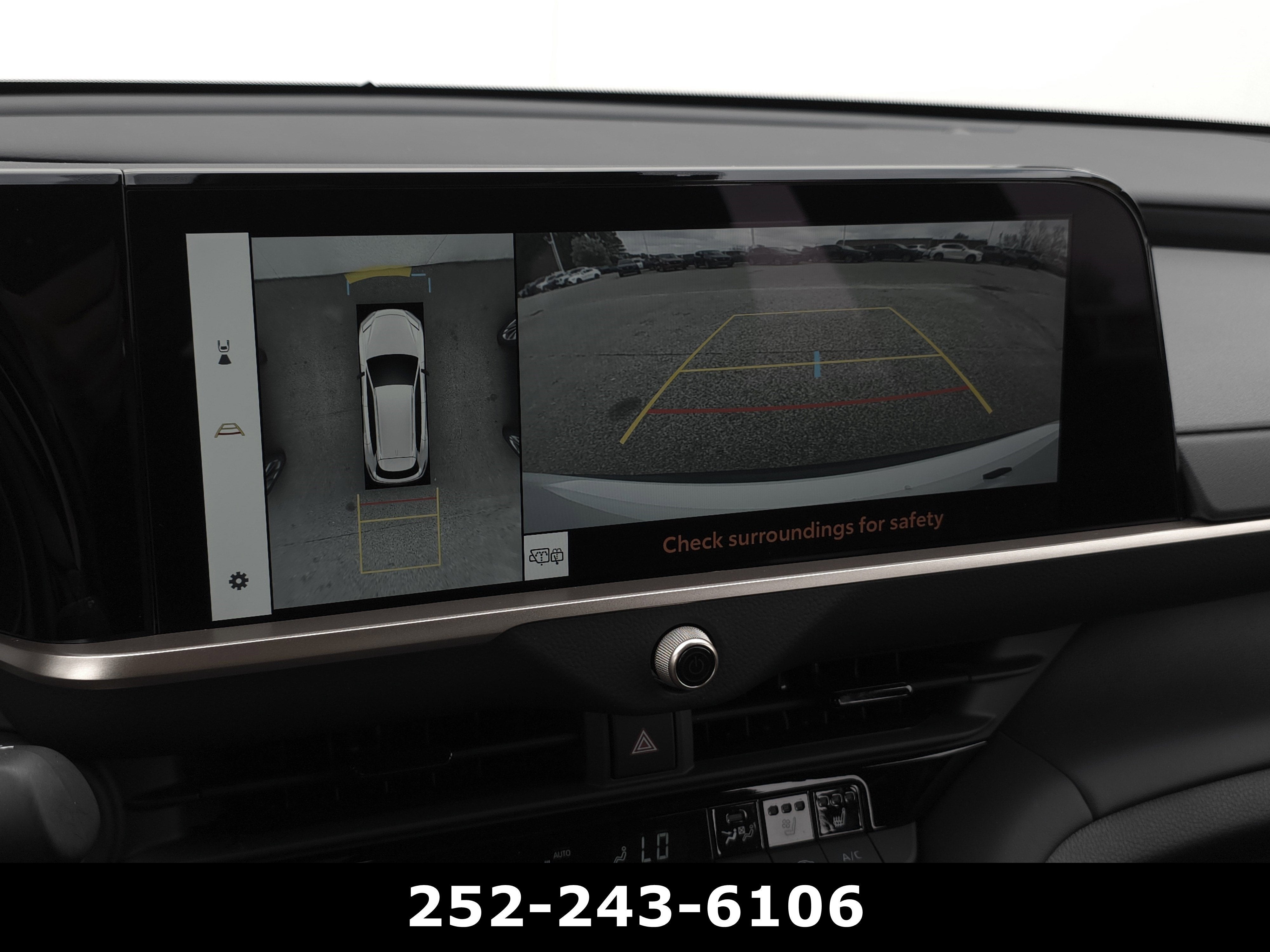 2025 Toyota Crown Signia XLE