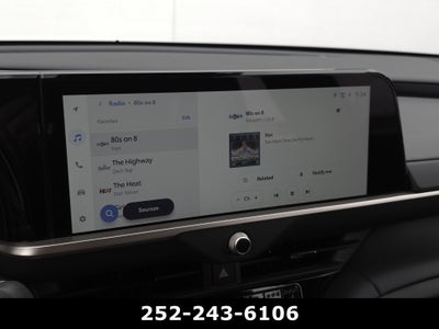 2025 Toyota Crown Signia XLE