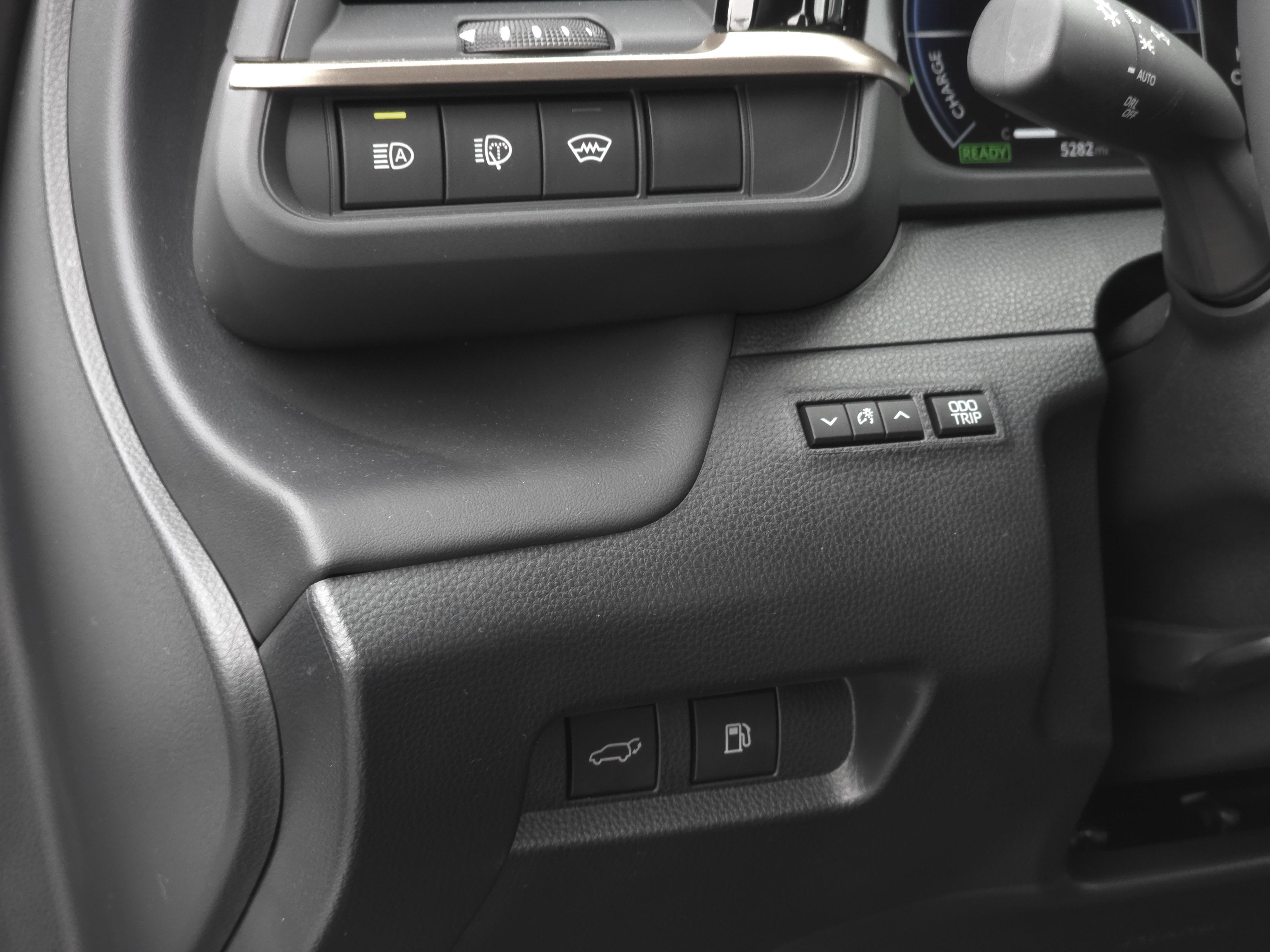 2025 Toyota Crown Signia XLE