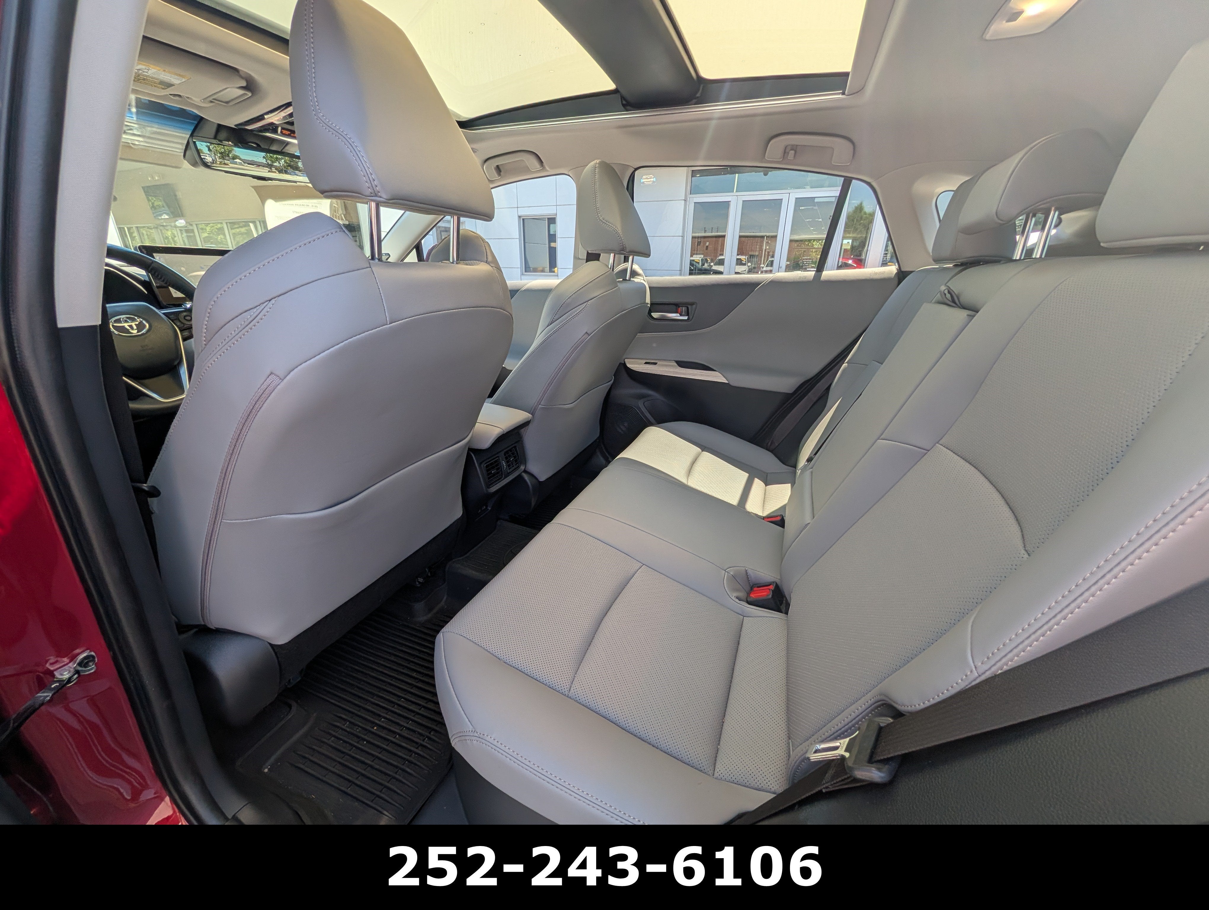 2024 Toyota Venza LE