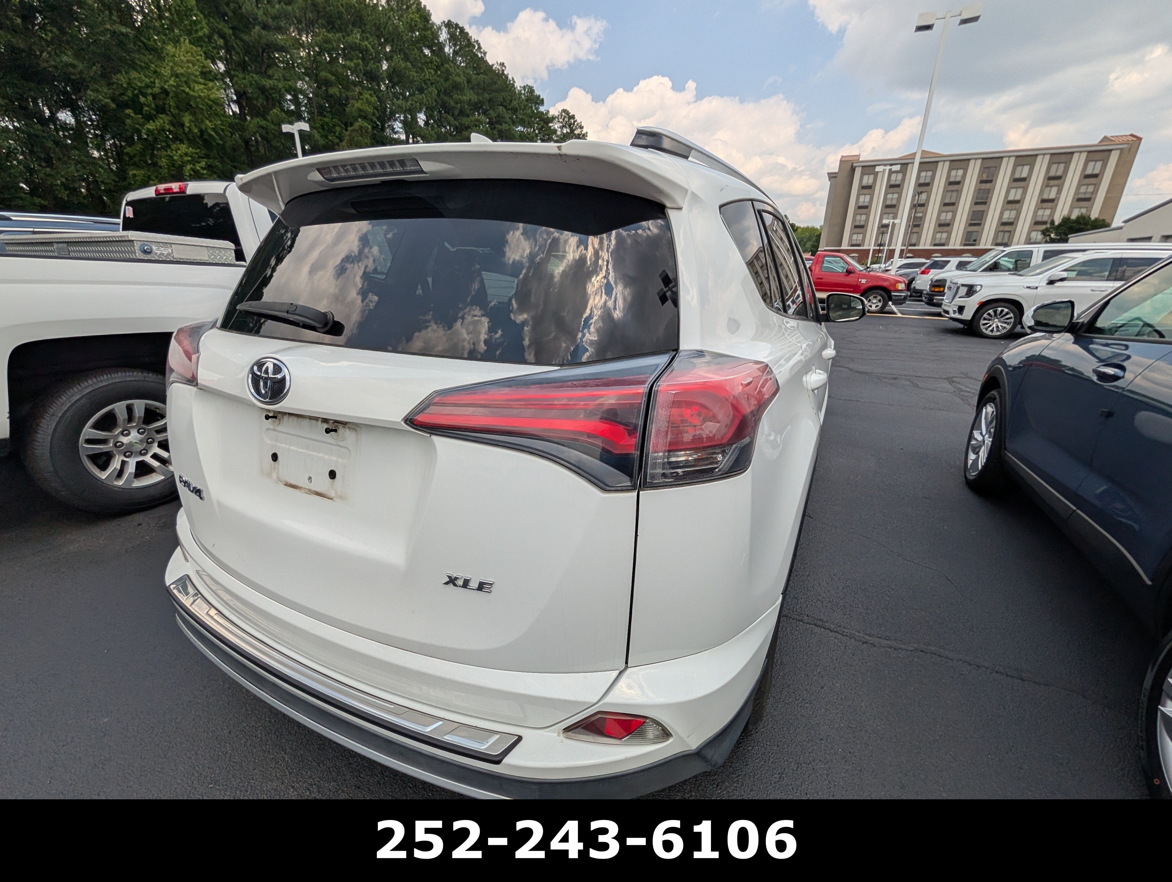 2016 Toyota RAV4 XLE