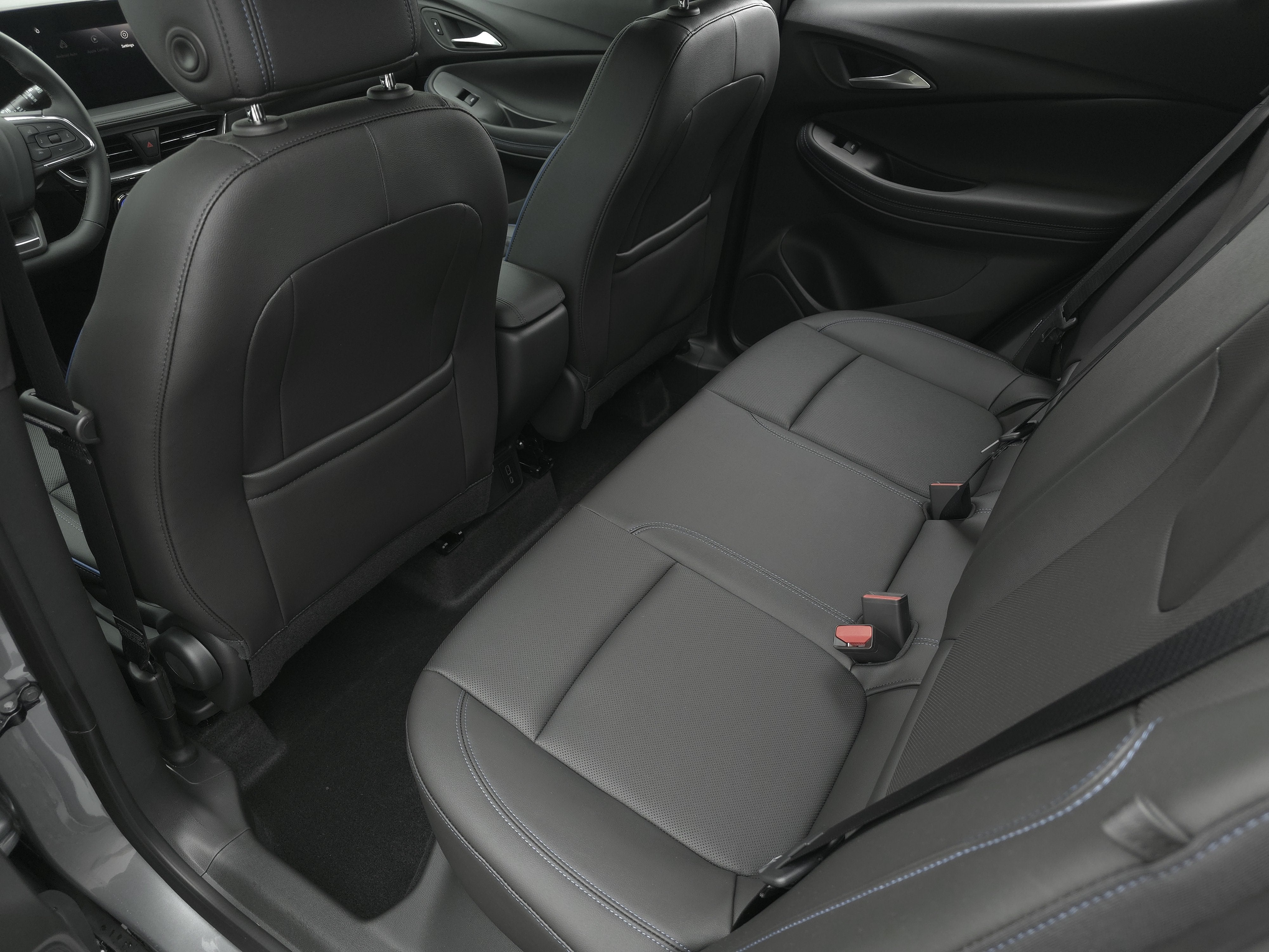 2026 Buick Encore GX Sport Touring - Photo 23