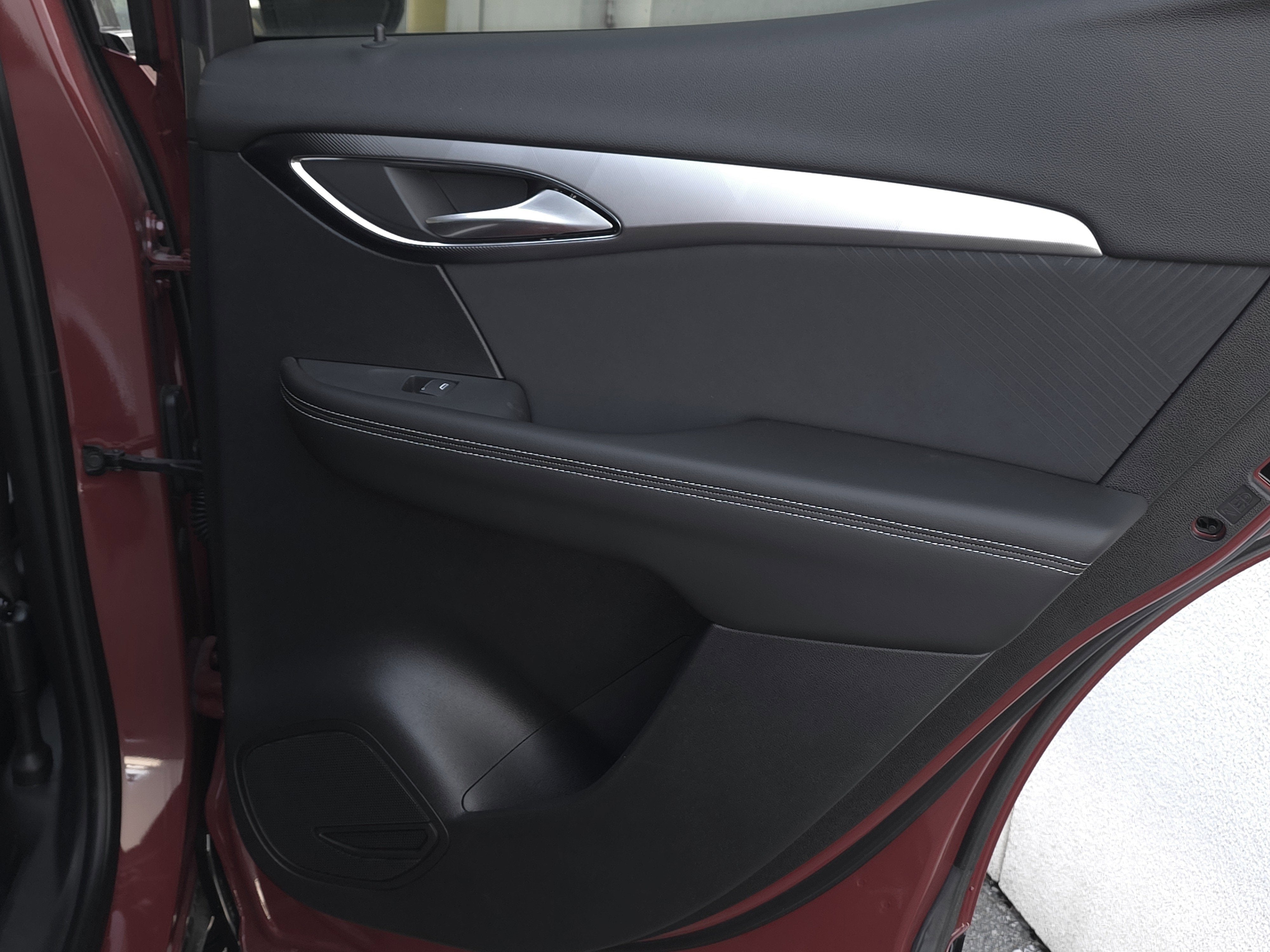 2025 Buick Envision Sport Touring - Photo 43