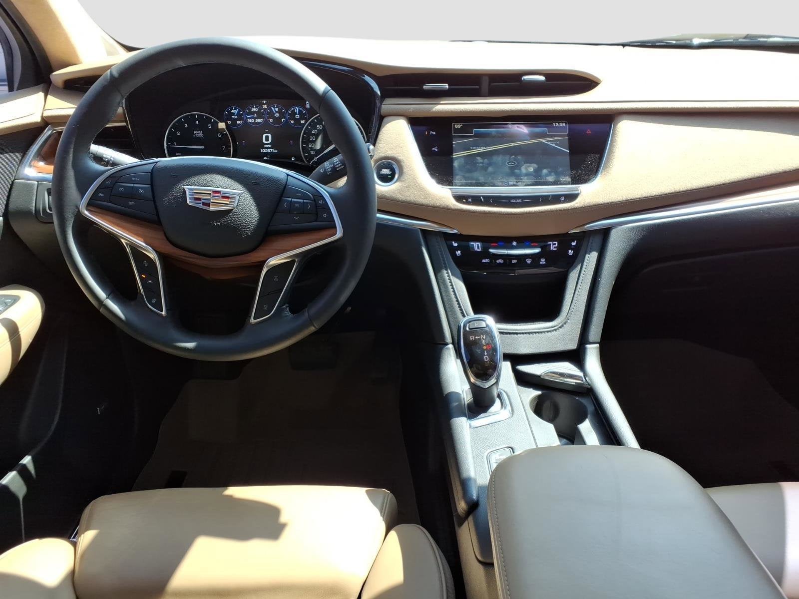 2017 Cadillac XT5 Platinum