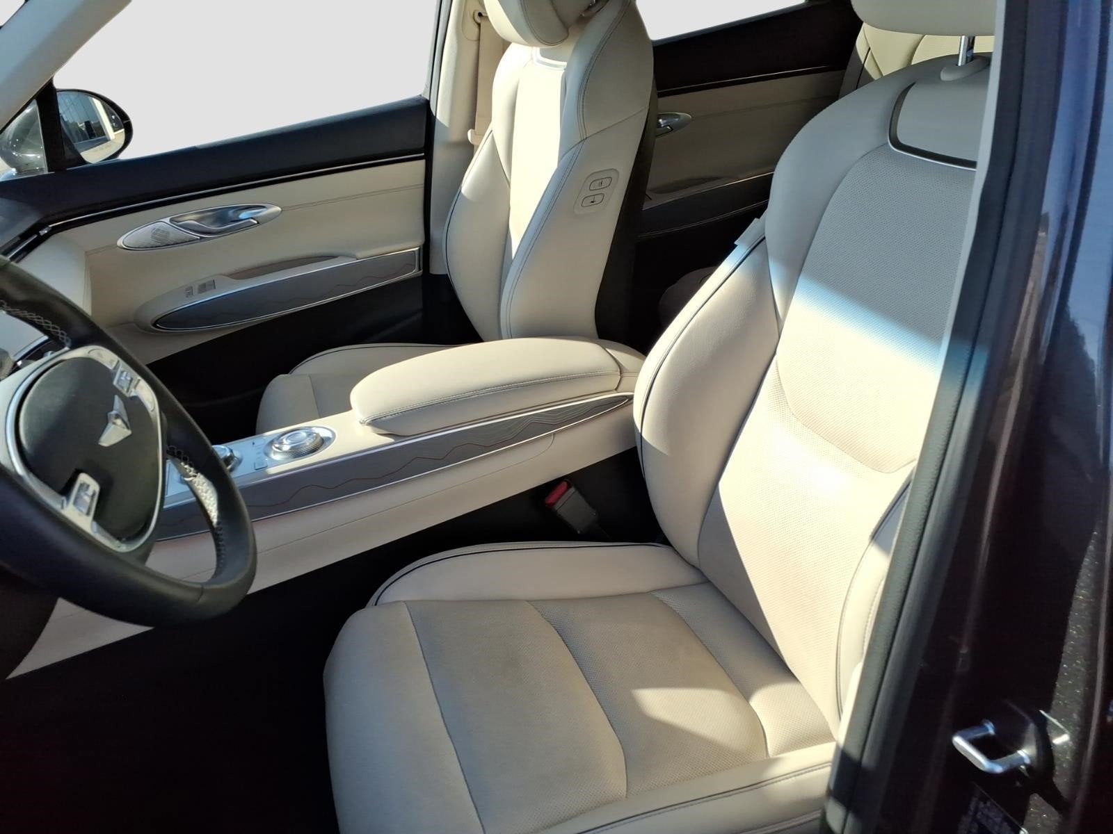 2024 Genesis GV70 2.5T