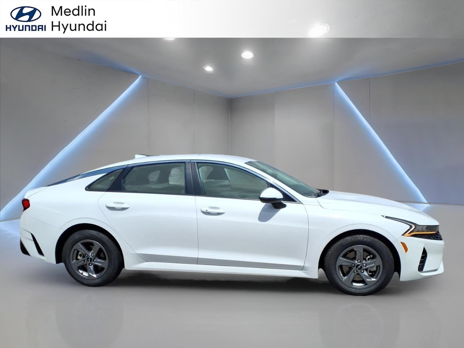 2023 Kia K5 LXS