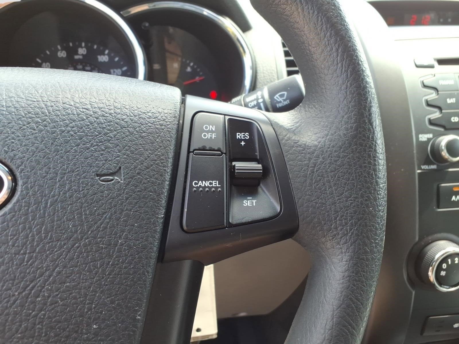 2012 Kia Sorento LX