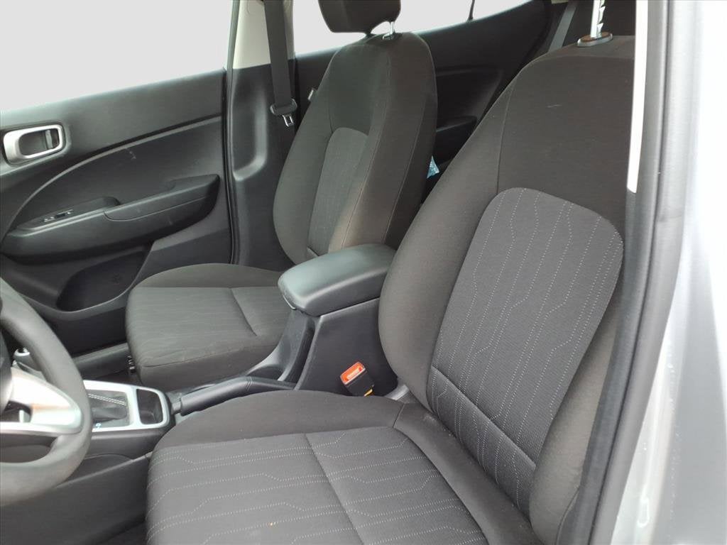 2025 Hyundai Venue SE