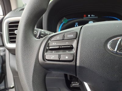 2025 Hyundai Venue SE