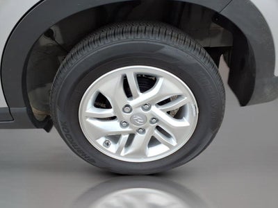 2025 Hyundai Venue SE